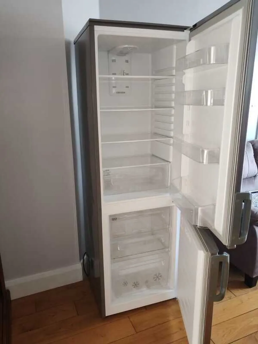 Fridge Freezer 60/40 - Image 2