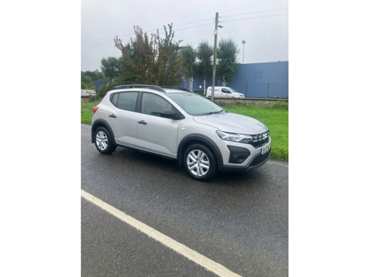 Dacia Sandero STEPWAY ESSENTIAL TCE - Image 3