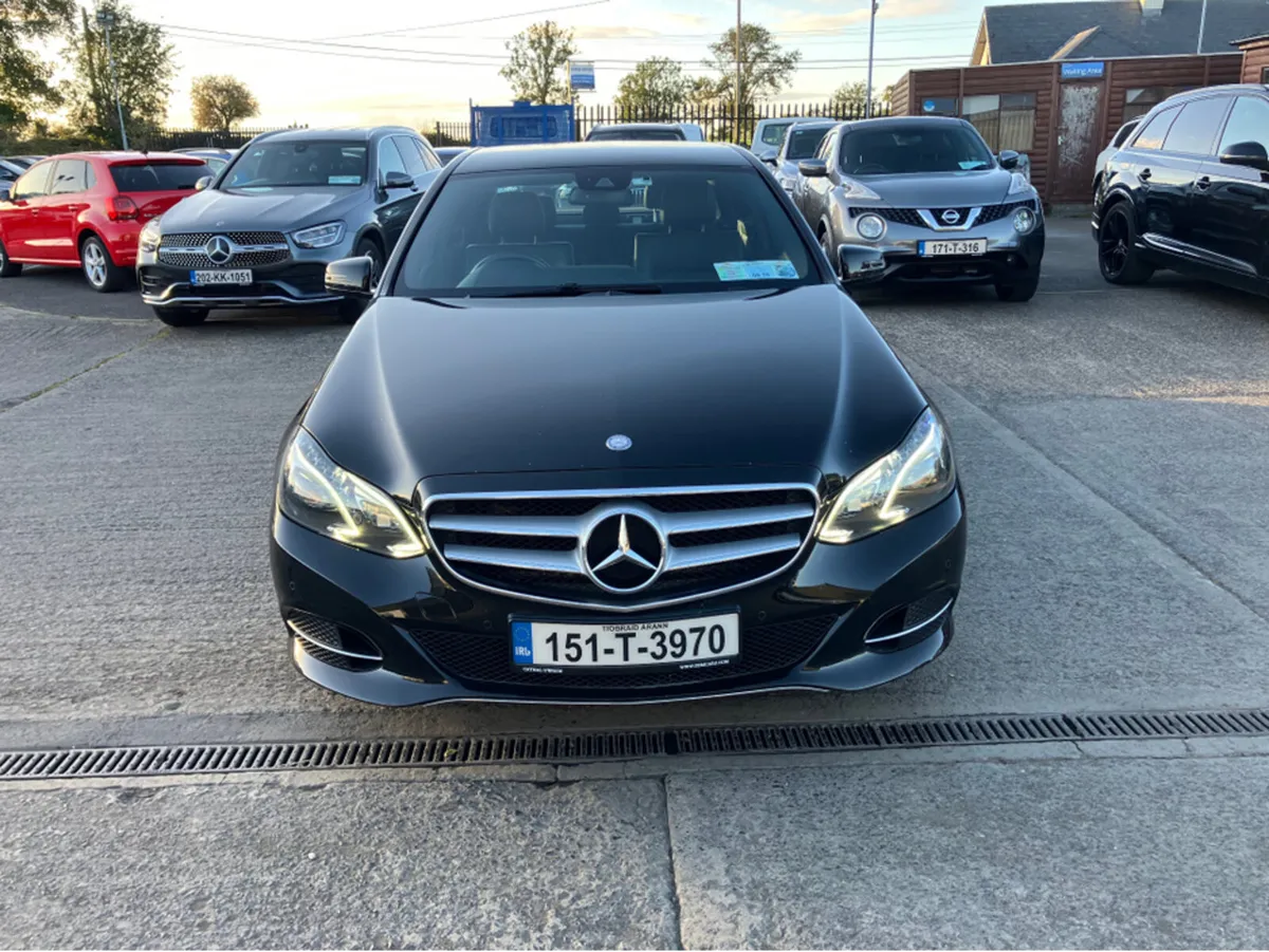 Mercedes-Benz E-Class E SERIES BLUETEC SE 4DR AUTO - Image 2