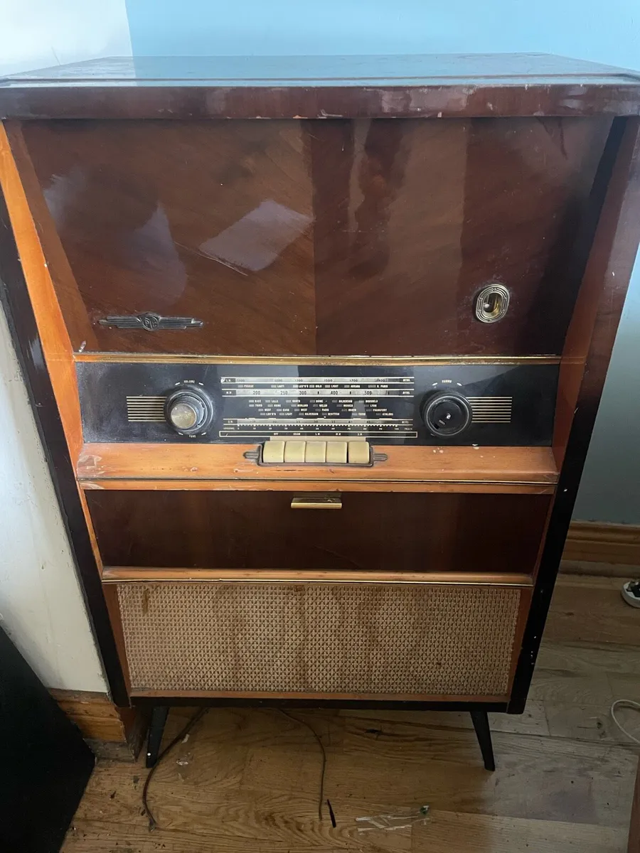 Antique radiogram - Image 3