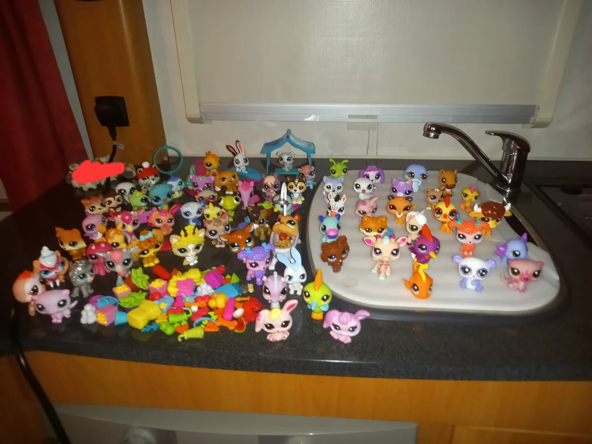Lps toys - Image 1