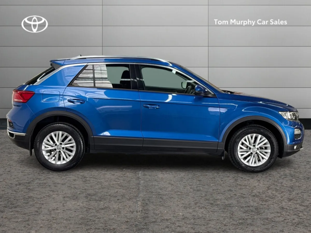 Volkswagen T-Roc DESIGN 1.6 TDI MANUAL 6SPEED FWD - Image 3