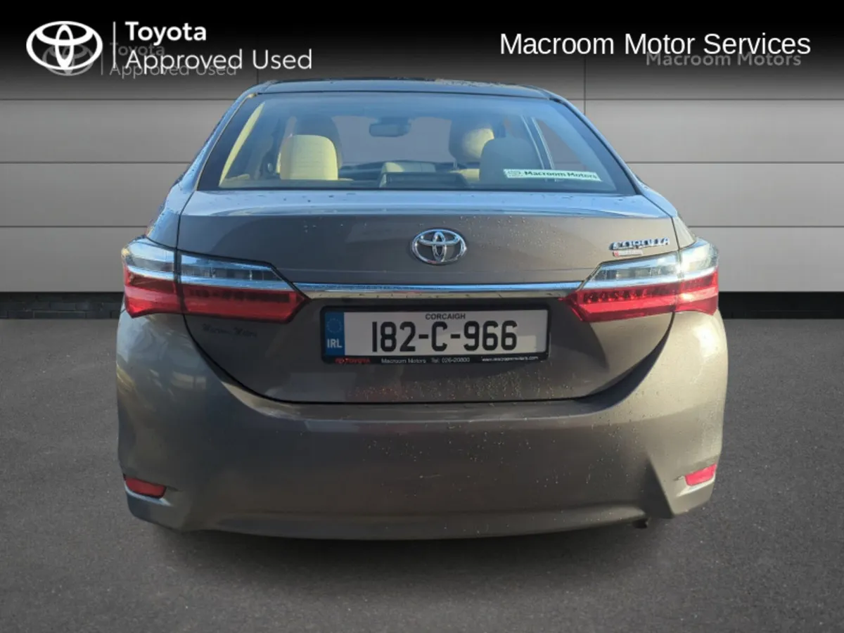 Toyota Corolla COROLLA 1.33 LUNA SPORT - Image 4