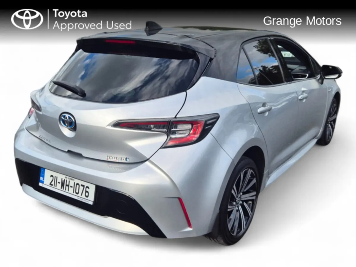 Toyota Corolla 1.8 HYBRID L/SPORT HB 5DR - Image 3