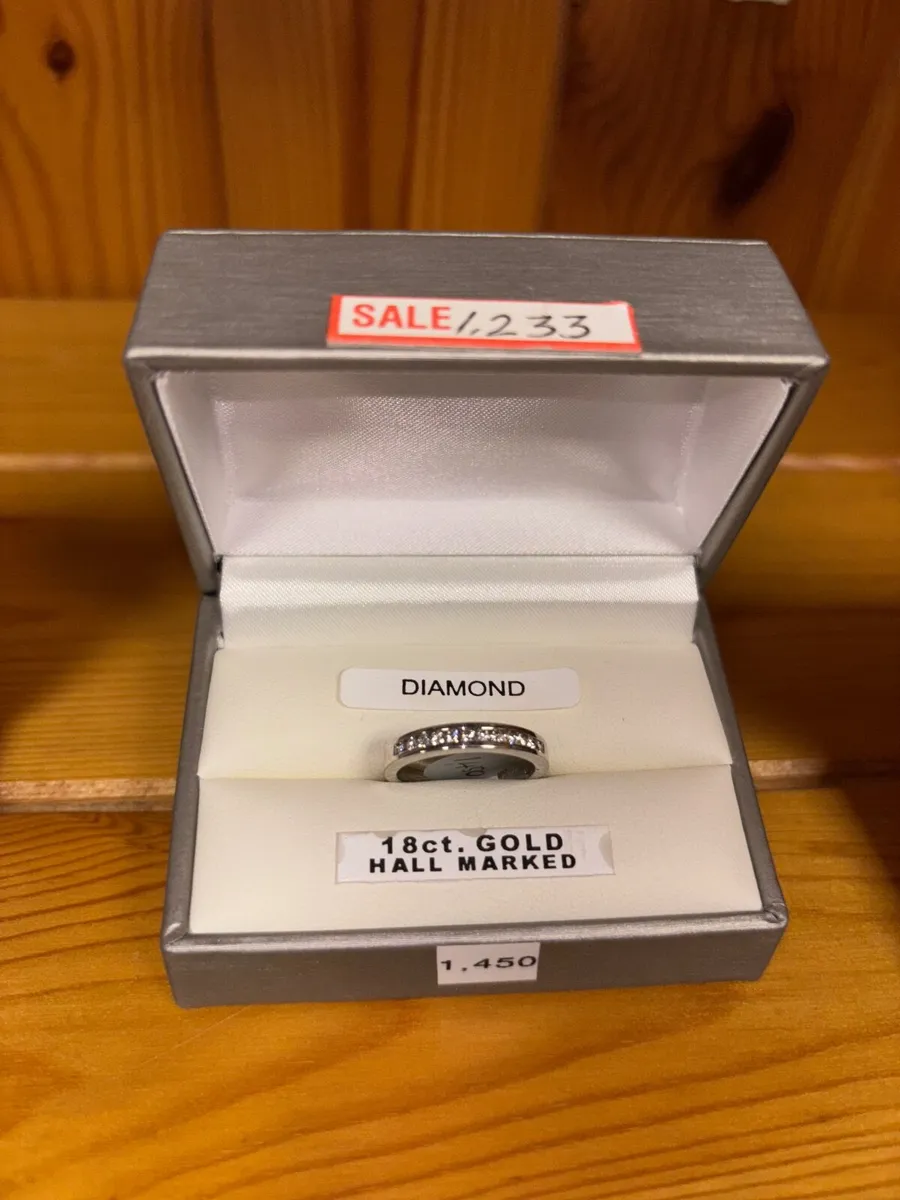 Gold ring - Image 4