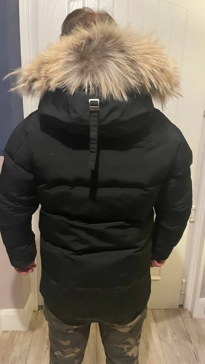 Canada Goose jacket - Image 4