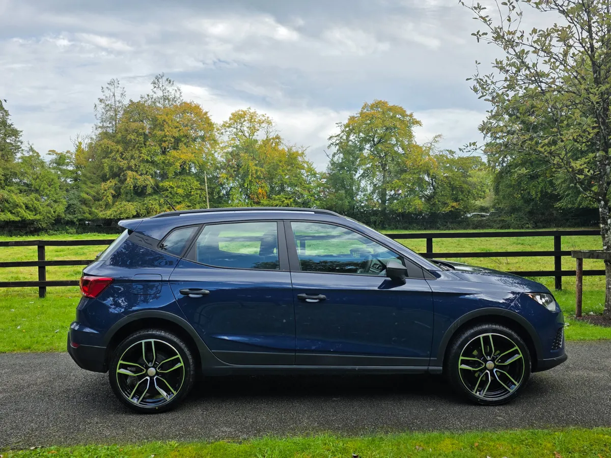 19 SEAT Arona 1.6tdi - Image 3
