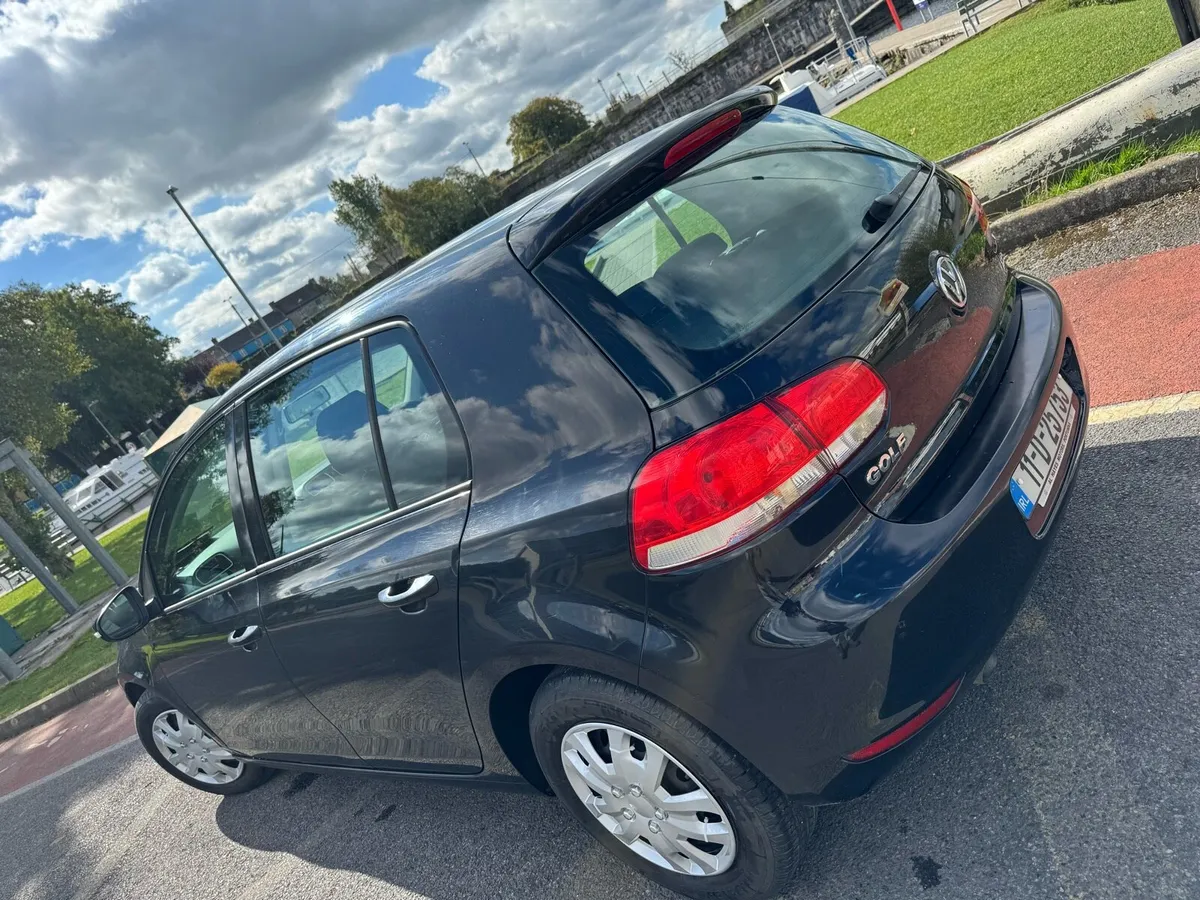 Vw golf 1,6tdi blumotion - Image 2