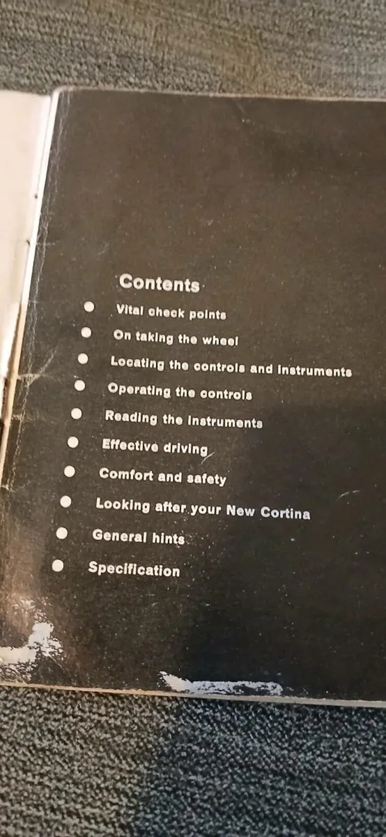 Cortina Ford Of Britain Owner Handbook - Image 2
