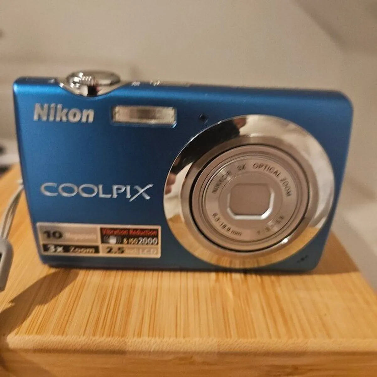 Nikon coolpix camera - Image 1