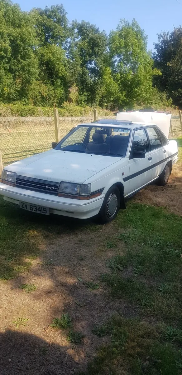 1985 Toyota carina Only 17,000 miles! - Image 4