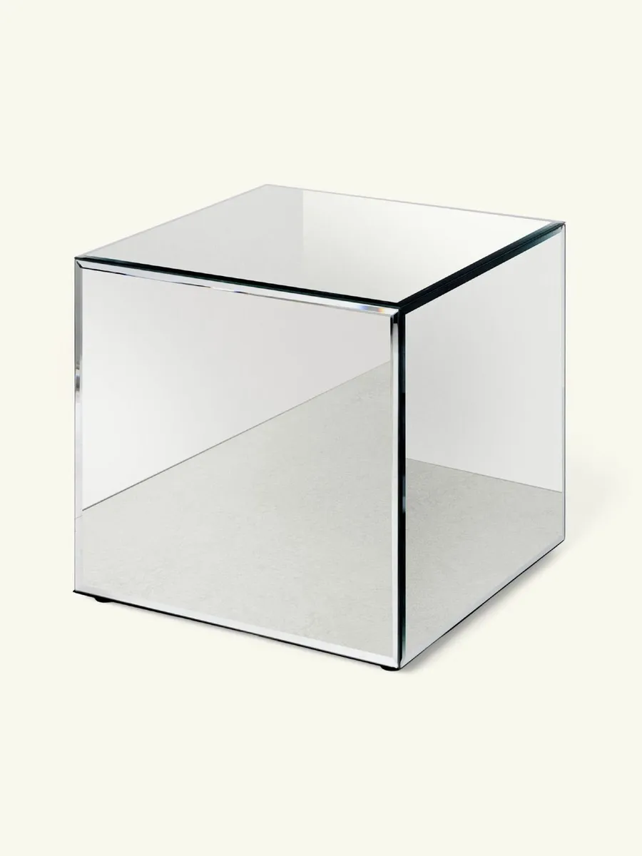 Side table x.   2 - Image 2