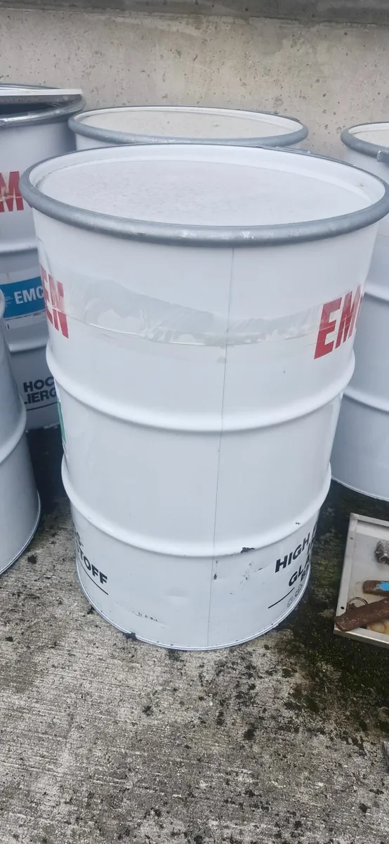 200 Litre Barrels