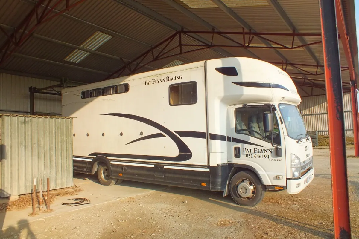 2013 Equi-Trek HorseBox (One Owner, Low Miles) - Image 4