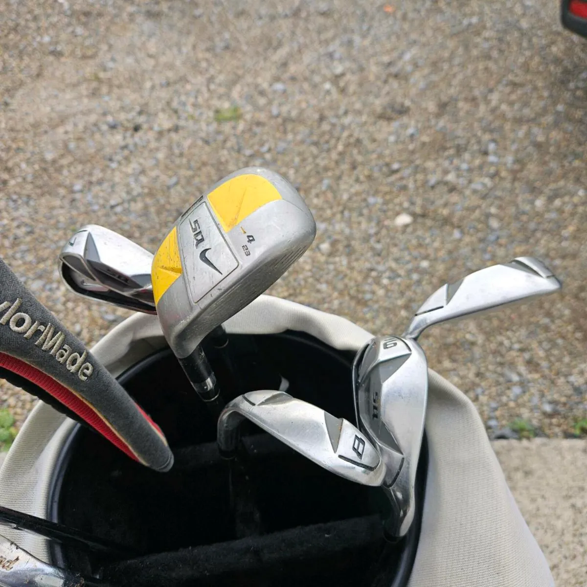 Set of golf clubs - Image 4