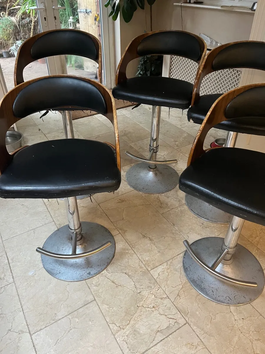 5 High stools - Image 2