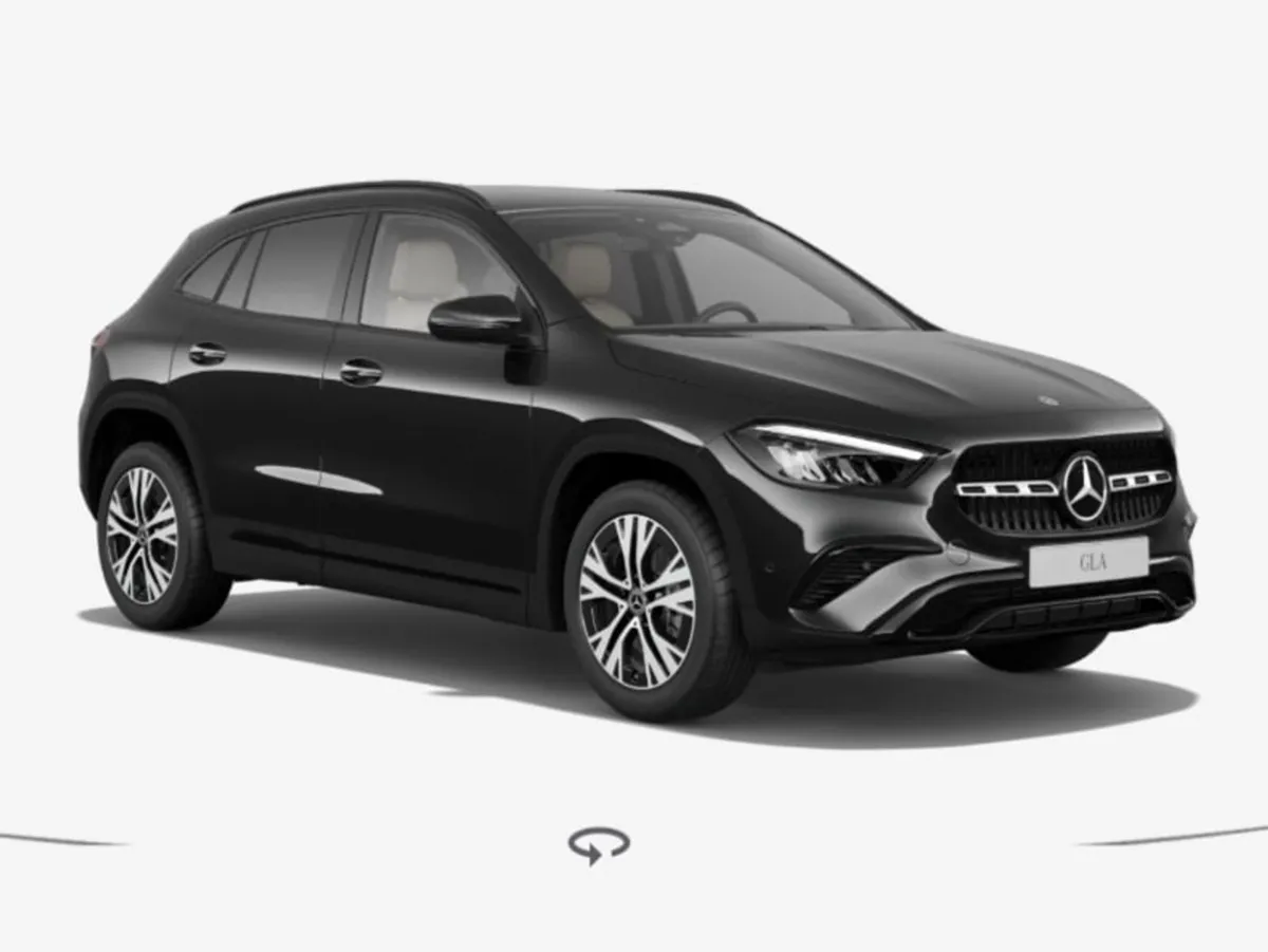 Mercedes-Benz GLA Class 180d Progressive Night Pa - Image 4