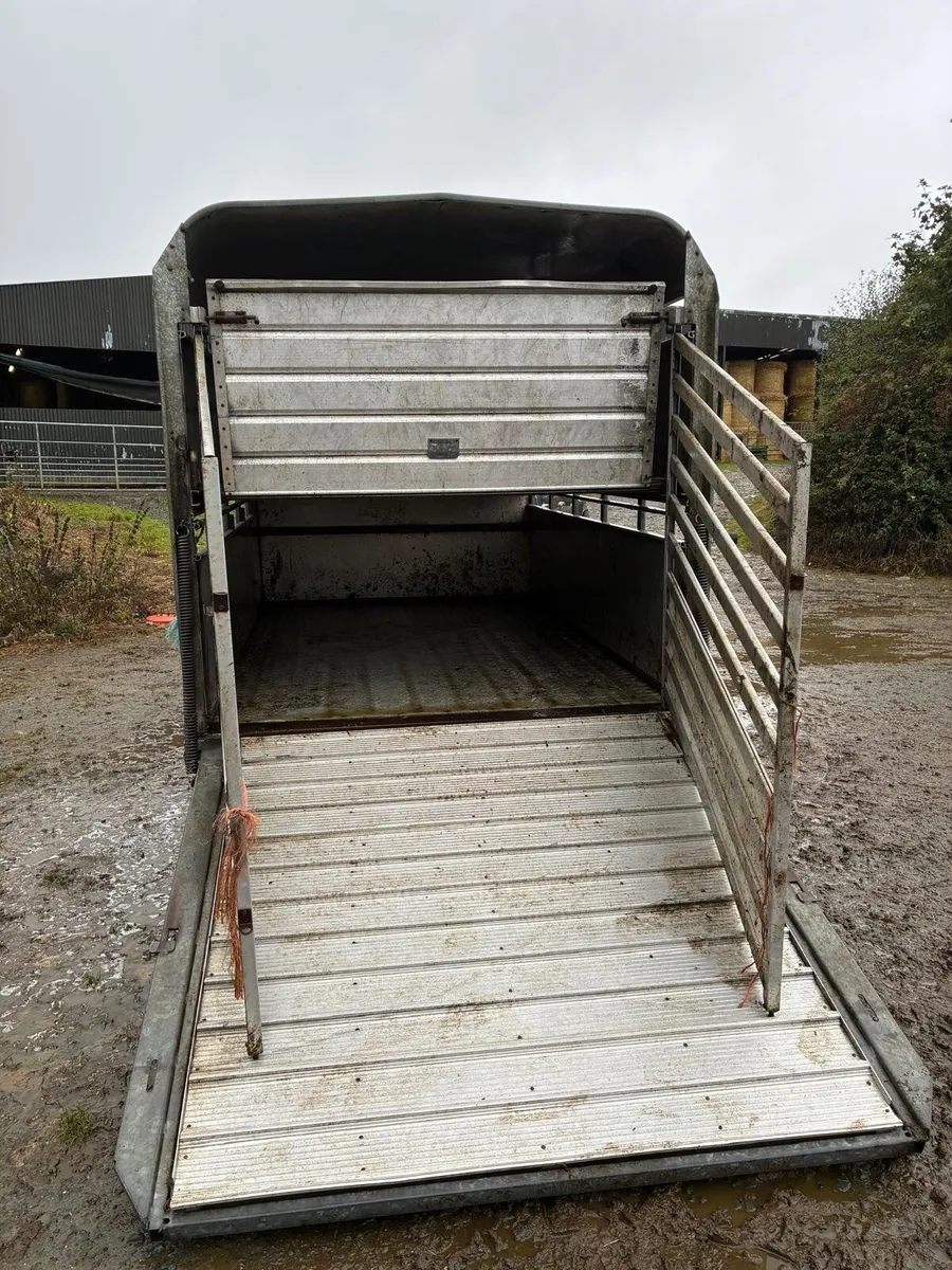 Livestock trailer - Image 3