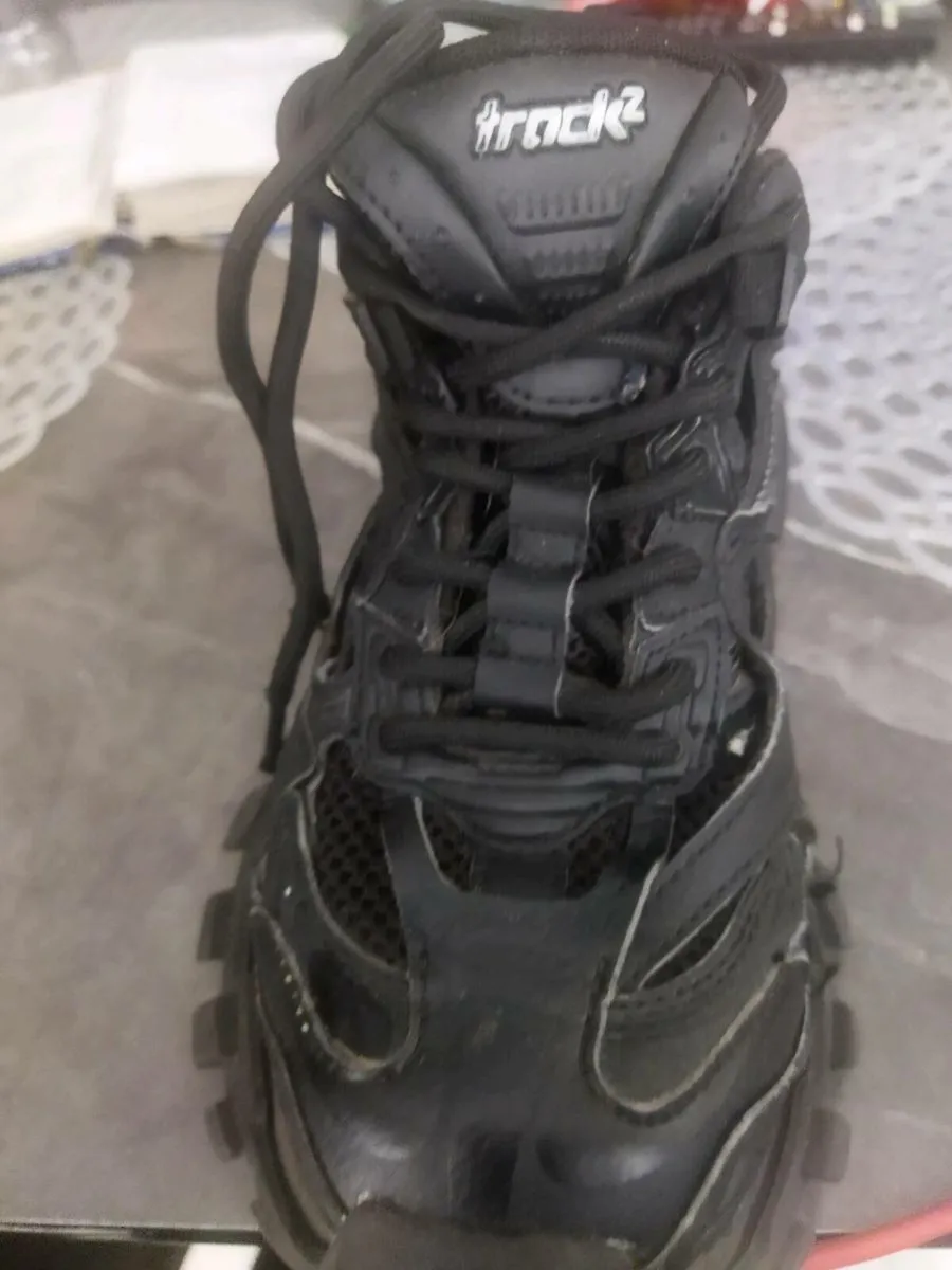 Balenciaga Trainers - Image 4