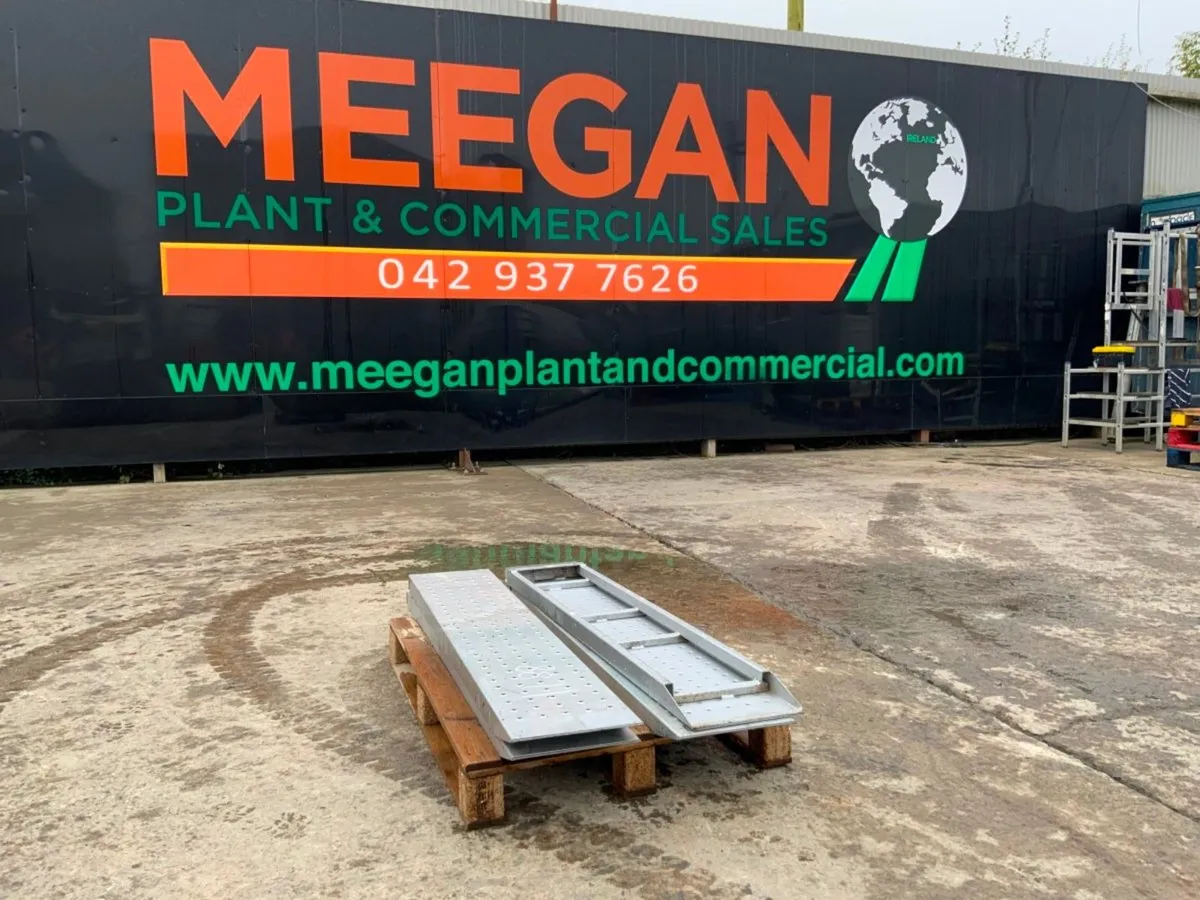 60" GALVANISED LOADING RAMPS.......1188t. - Image 1