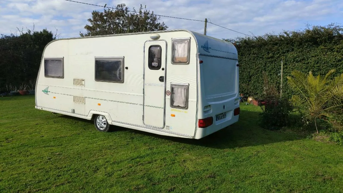 Caravan 6 Berth - Image 2