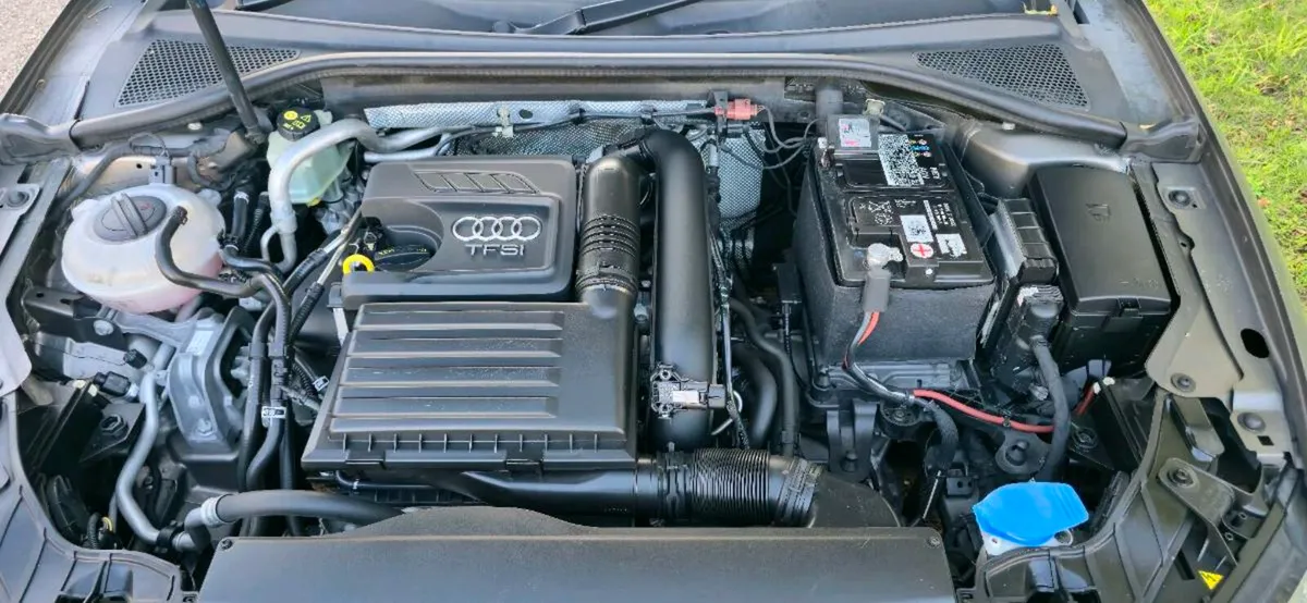AUDI A3 1.4TFSI Automatic - Image 3