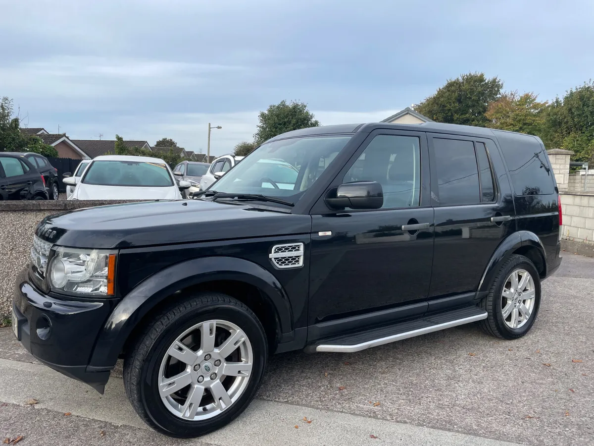 Land Rover Discovery 4 Crewcab - Image 1