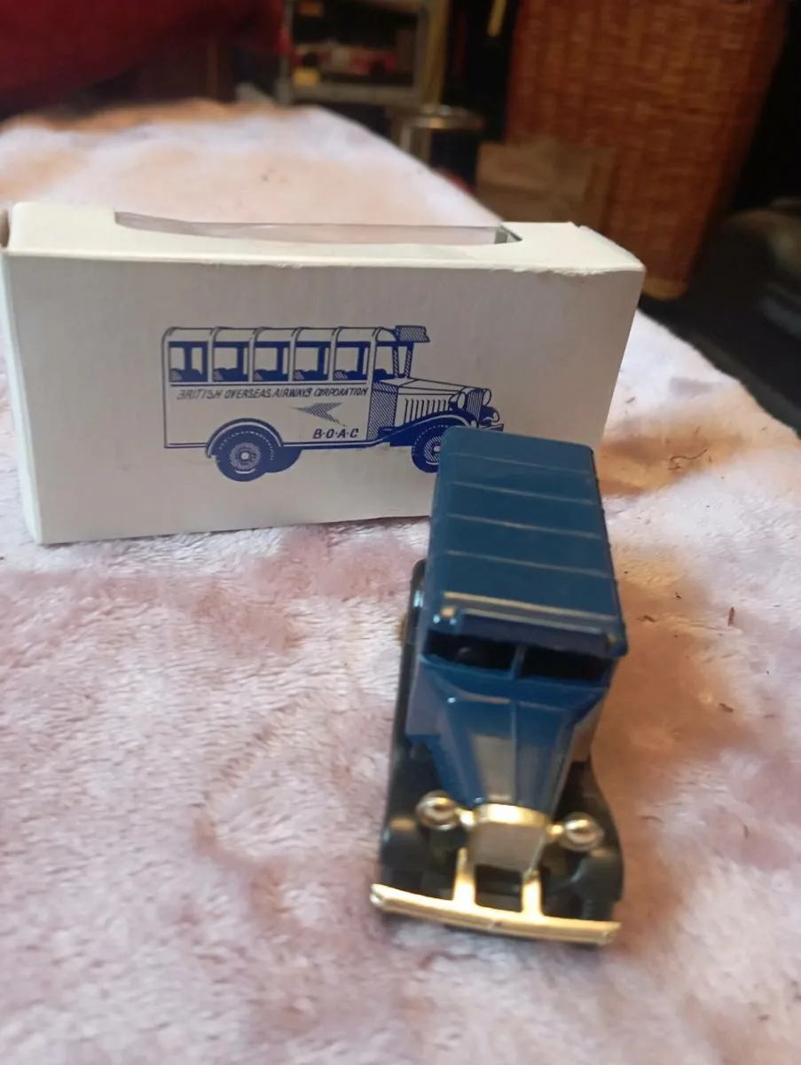 CORGI 1-36 SCALE DIE-CAST MODLE B-O-A -C  BUS. - Image 3