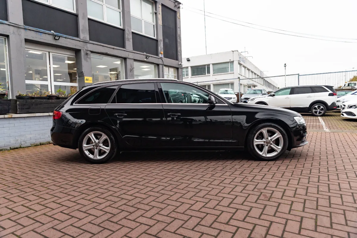 Audi A4 2.0TFSI SE LIMITED ED 5DR ESTATE  AUTOMATI - Image 2