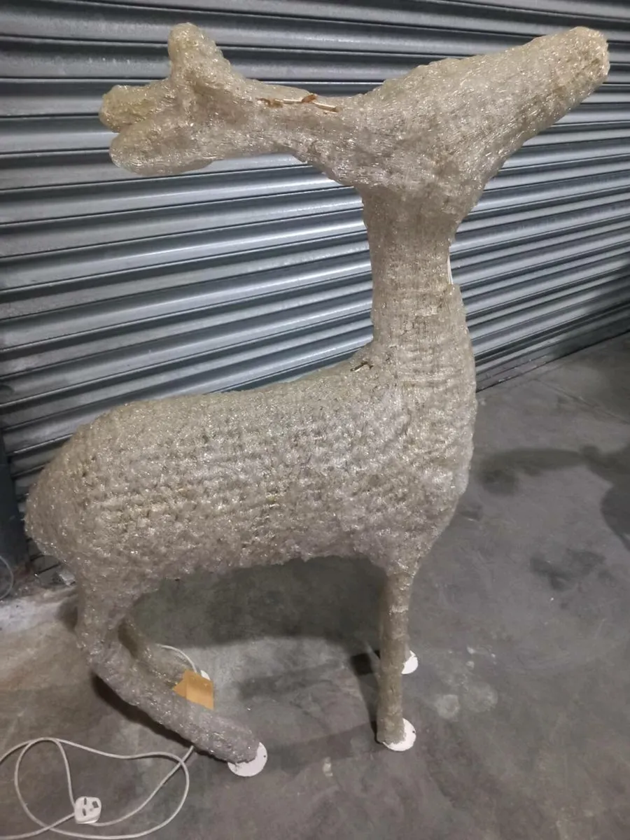 Christmas reindeers - Image 2