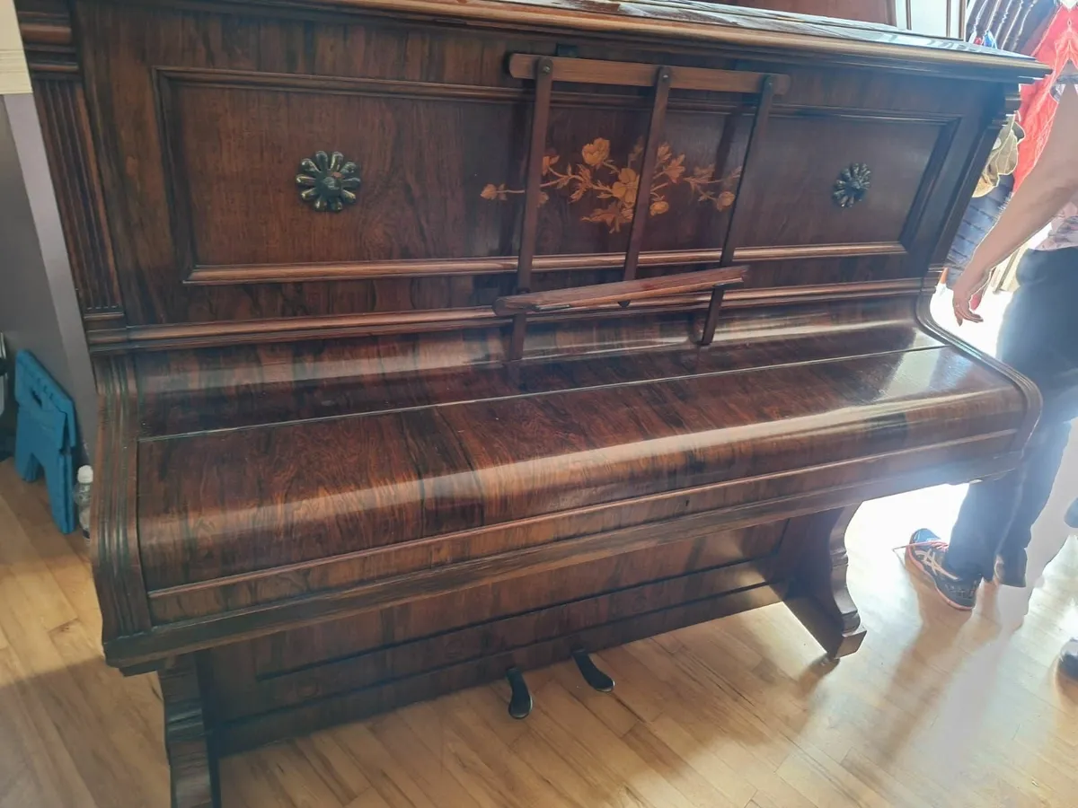 Piano - Image 3