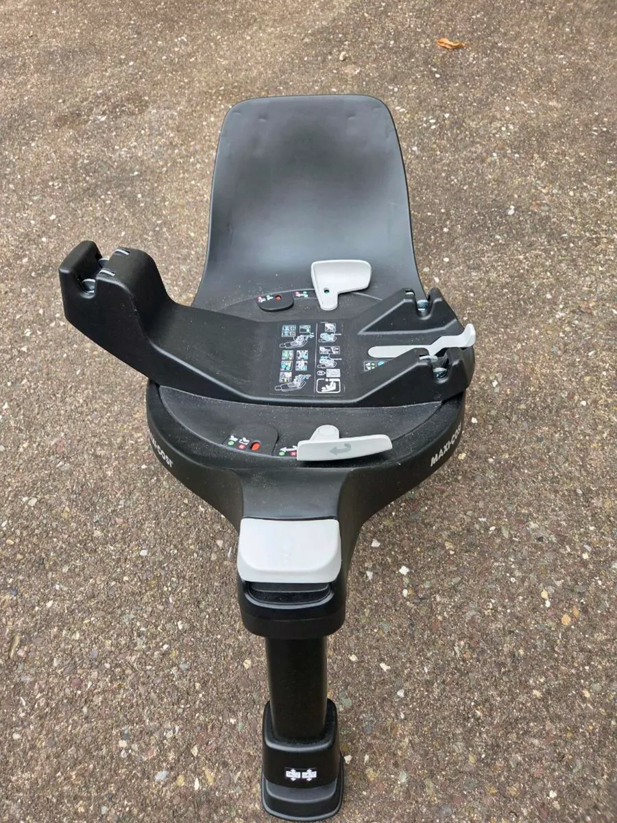 Maxi-Cosi FAMILYFIX 360 BASE - Image 1