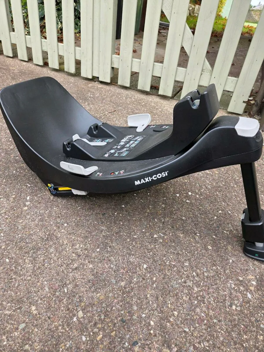 Maxi-Cosi FAMILYFIX 360 BASE - Image 3
