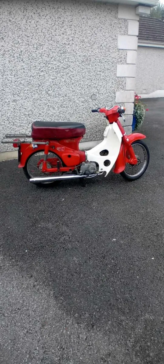 Honda C50 - Image 2