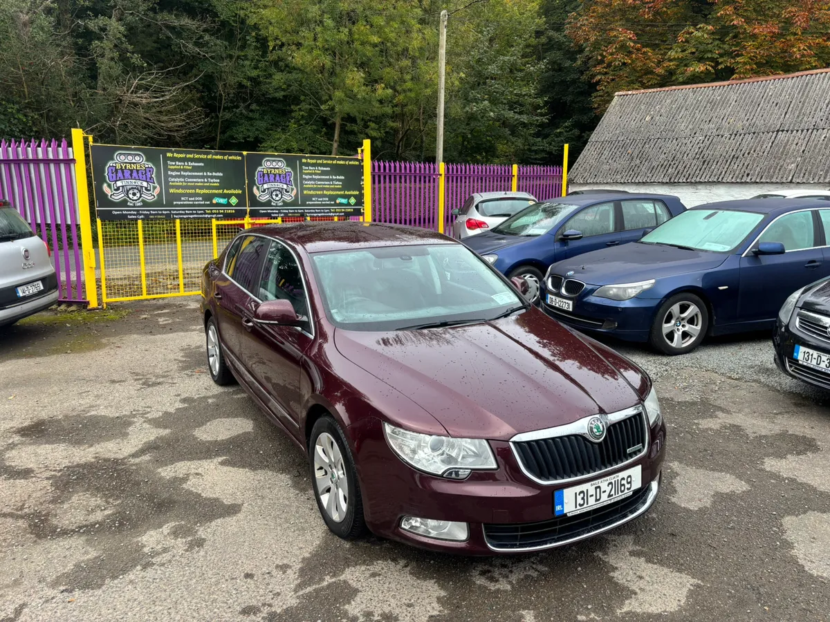 Beautiful Skoda Superb Combi NCT Warranty - Image 2