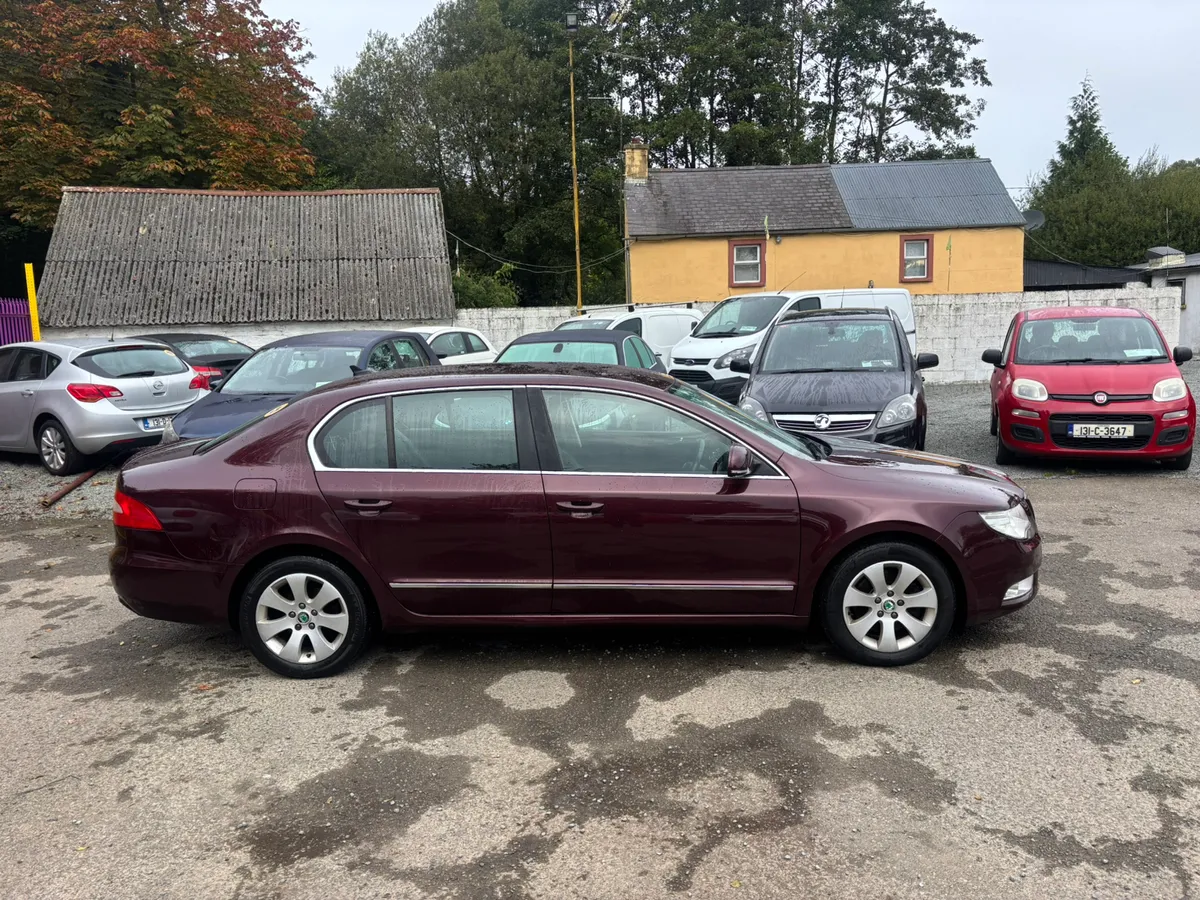 Beautiful Skoda Superb Combi NCT Warranty - Image 3