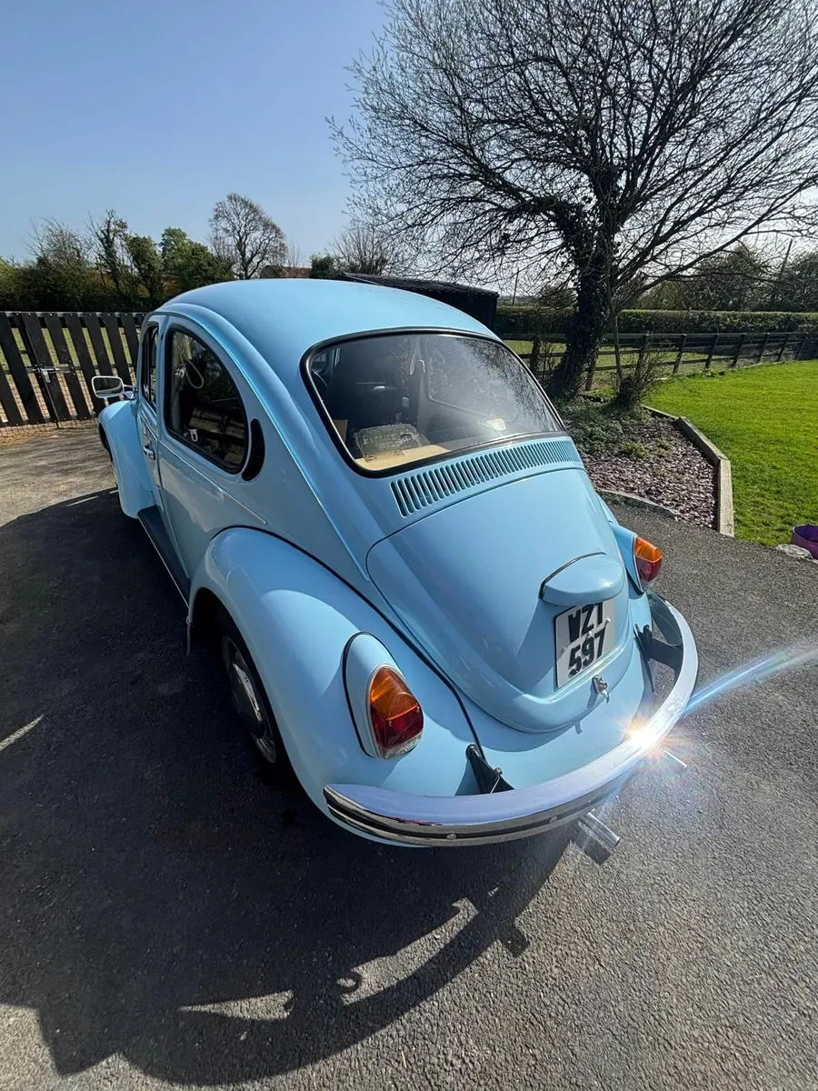 Volkswagen Beetle 1973 - Image 2