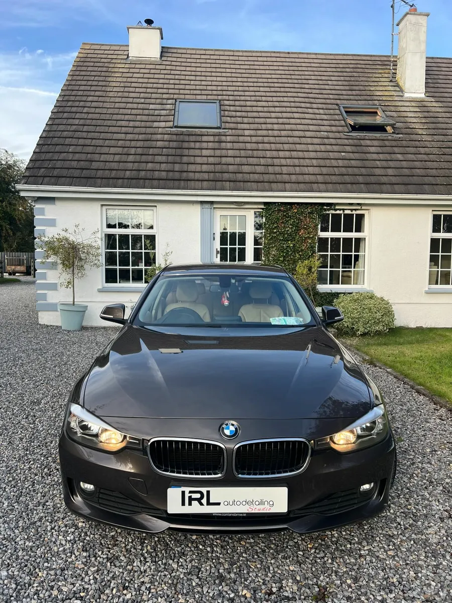BMW 3-Series 2014 - Image 3