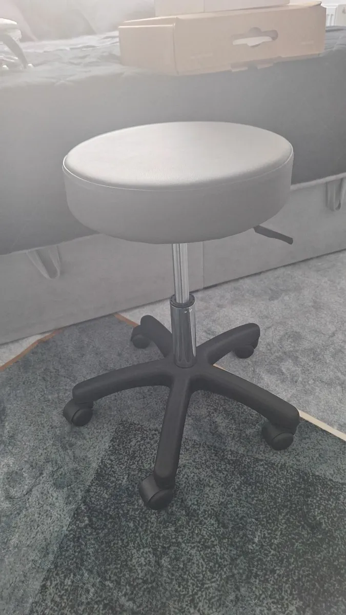 Beauty Equipment parts or all for 600€ - Image 2