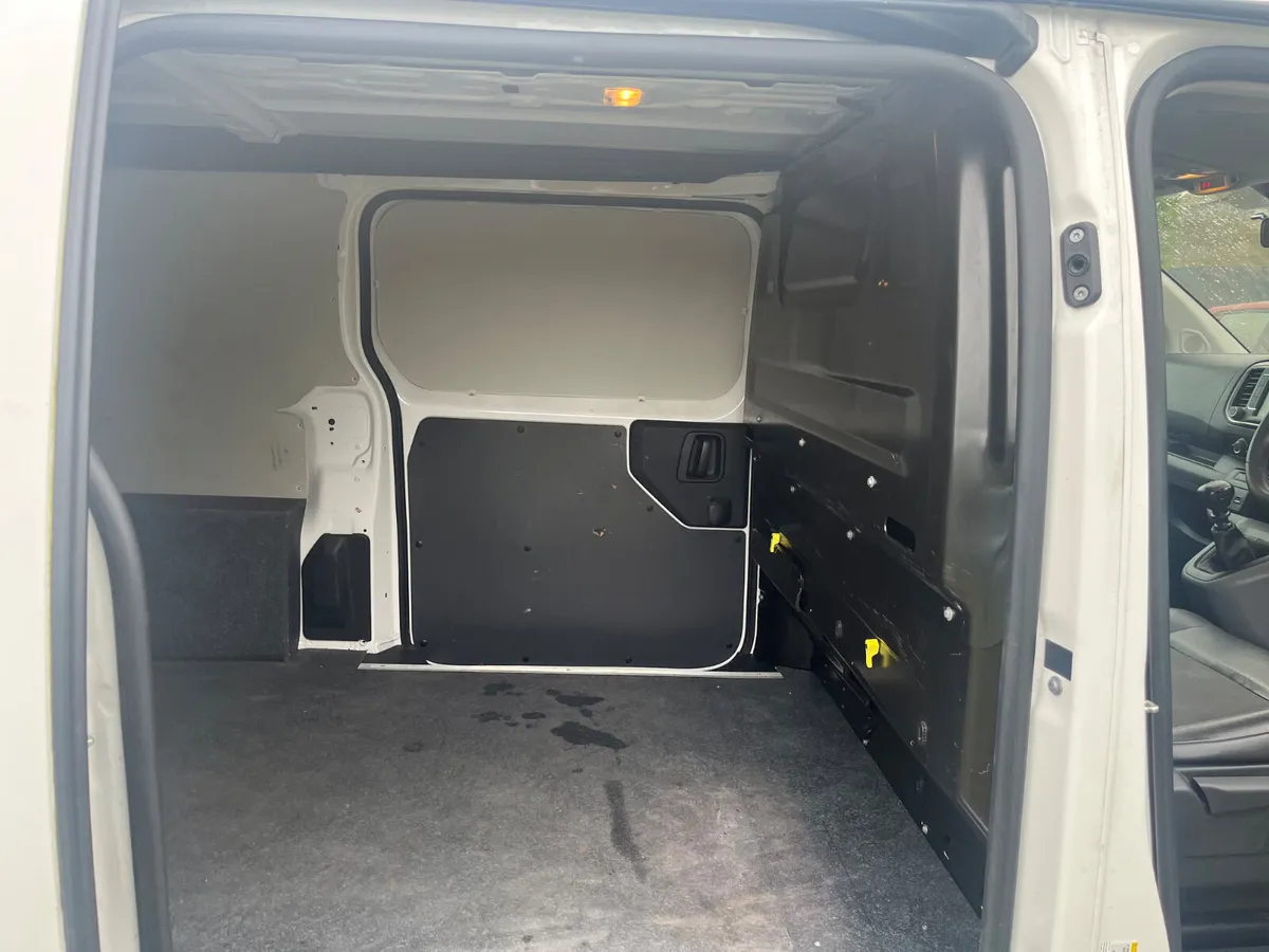 Citroen Dispatch 2021 - Image 4