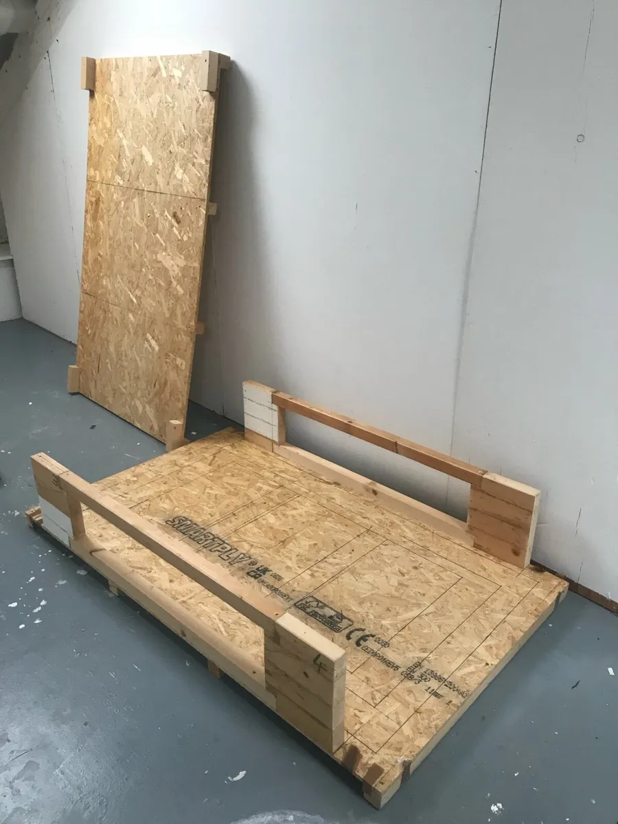 Crate for Sale - Image 2