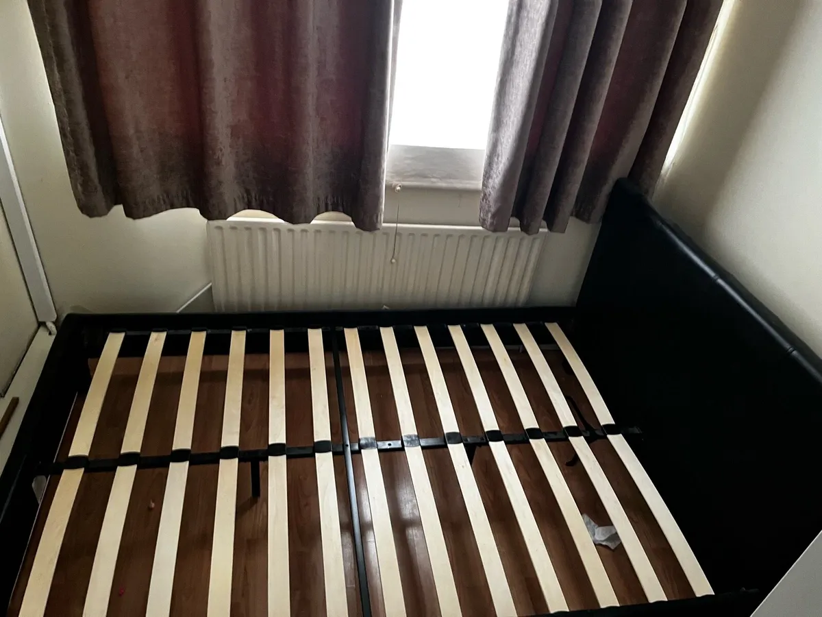 Bed frame and mattress - Image 2