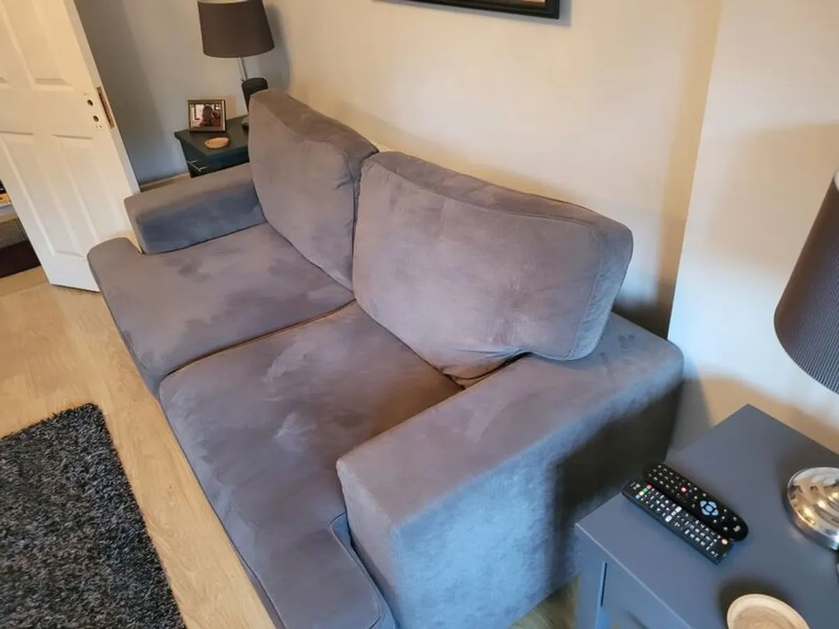 sofa - Image 2