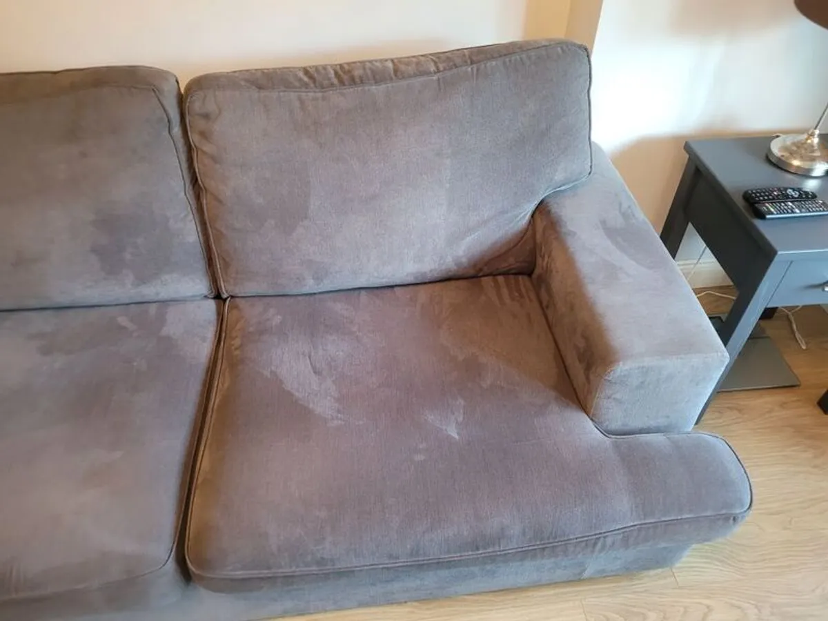sofa - Image 3