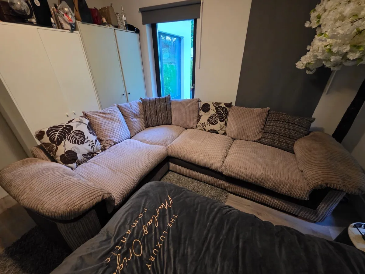 DFS fabric corner sofa - Image 4