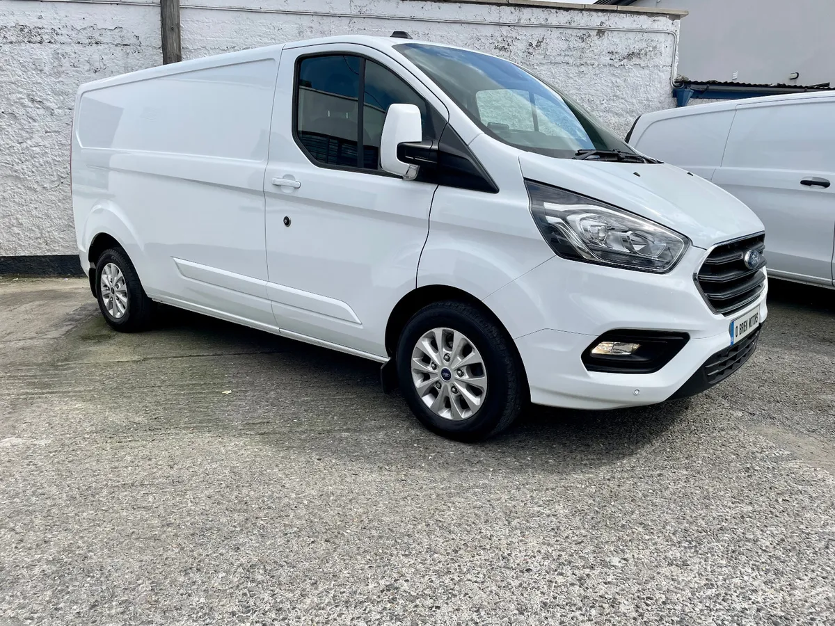 Ford Transit Custom Limited 2.0TDCI 130PS LWB,2023 - Image 2