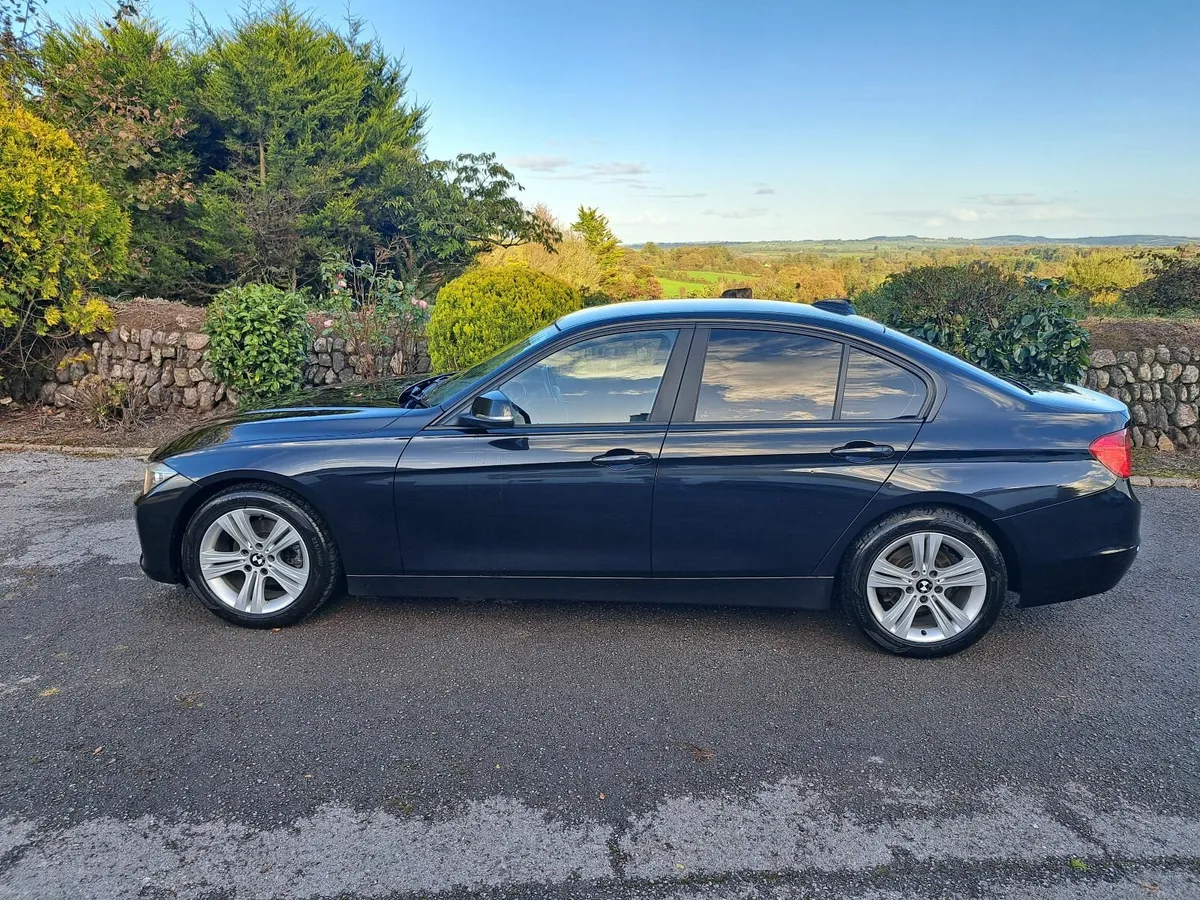 BMW 3-Series 2014 - Image 4