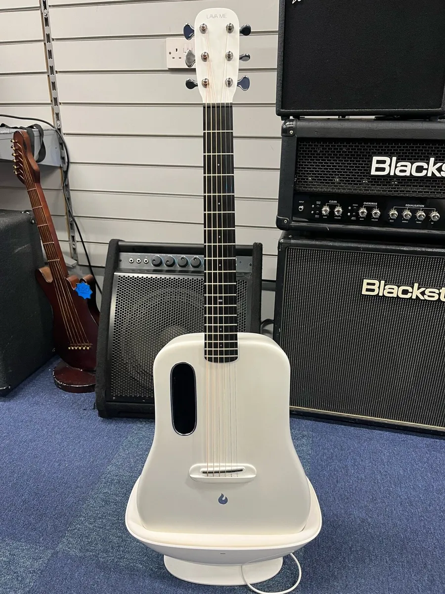Lava ME3 Carbon Smart Guitar - Image 2