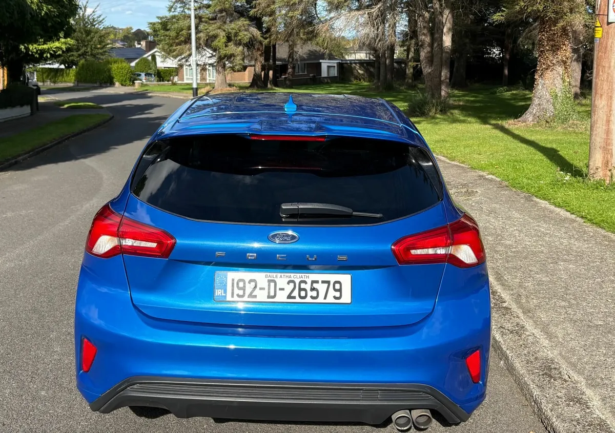 Ford Focus ST-Line Ecoboost 2019 - Image 4