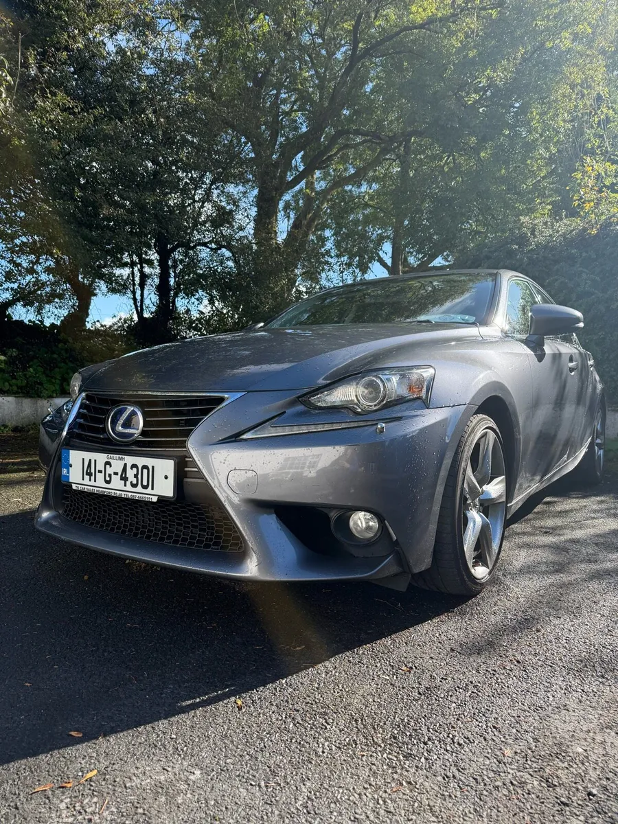 Lexus IS300h 223hp🚀 - Image 1